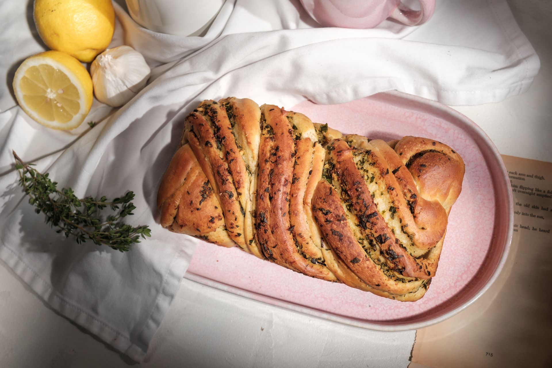 Twisted Garlic and Herb Bread