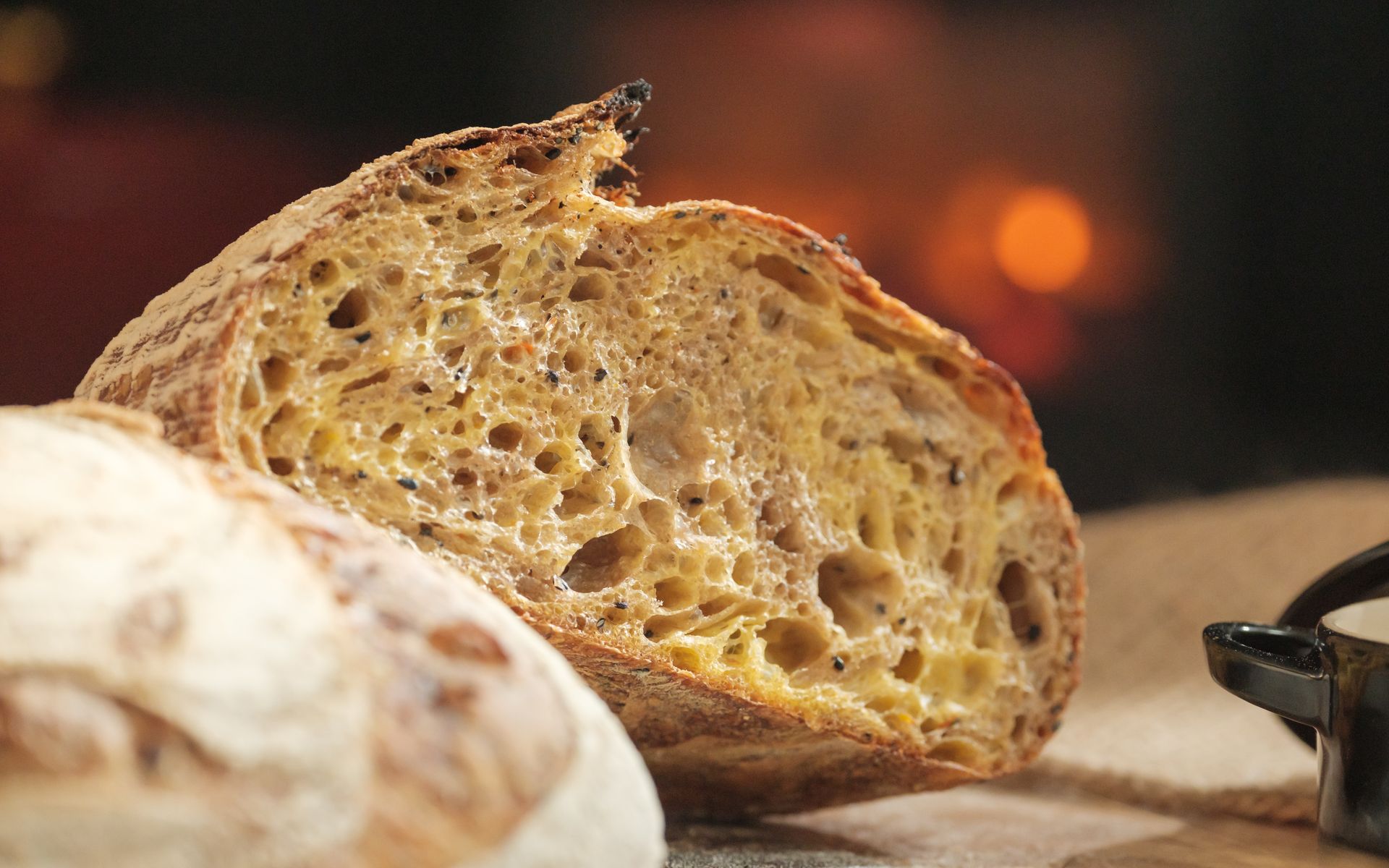 Two-tone Pumpkin Bread With Black Garlic